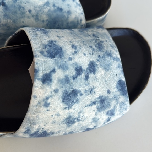 Simone Miller Blue white Tie Dye Cloudy Platform Sandal Bubble Slides Size 38/8 - Picture 9 of 16